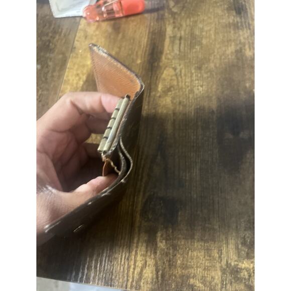 Vintage Louis Vuitton Monogram 4-Key Holder – All Hooks Intact - Picture 2 of 5